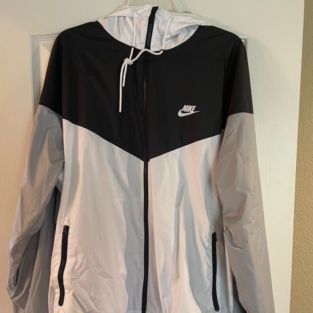 Nike Wind-breaking jacket